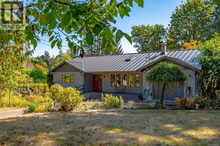 842 Woodland Dr, Parksville, British Columbia V9P1Z2