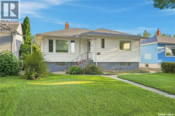 222 Broadway AVENUE, Regina, Saskatchewan S4N1B3