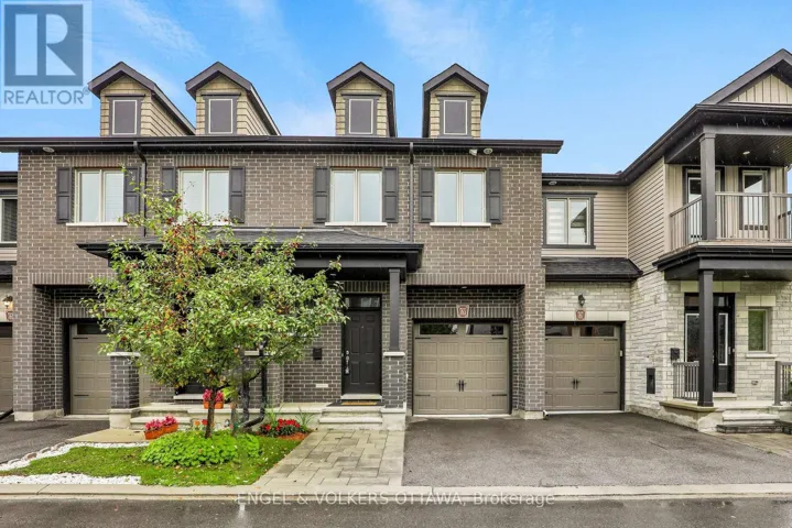765 DEARBORN PRIVATE W, Ottawa, Ontario K1T0W3
