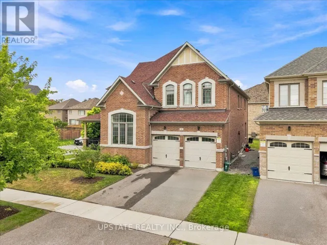 18 BLENHEIM CIRCLE, Whitby, Ontario L1P0E2