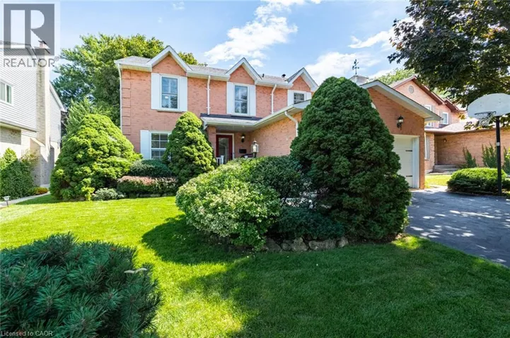 3212 PINEMEADOW Drive, Burlington, Ontario L7M2N7