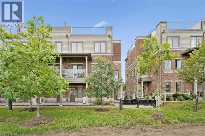 70 WILLOWRUN Drive Unit# C8, Kitchener, Ontario N2A0J3