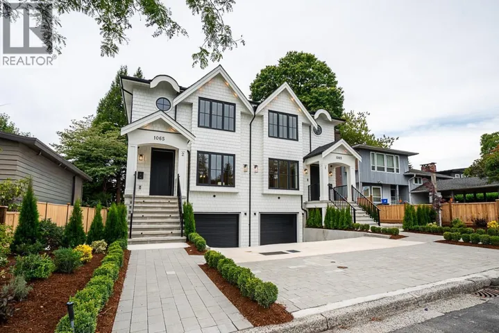 2 1065 RIDLEY DRIVE, Burnaby, British Columbia V5A2N7