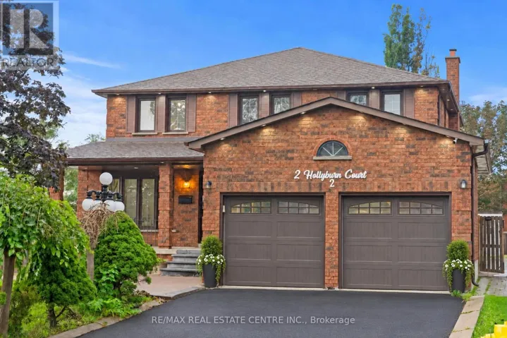 2 HOLLYBURN COURT, Vaughan (West Woodbridge), Ontario L4L6G2