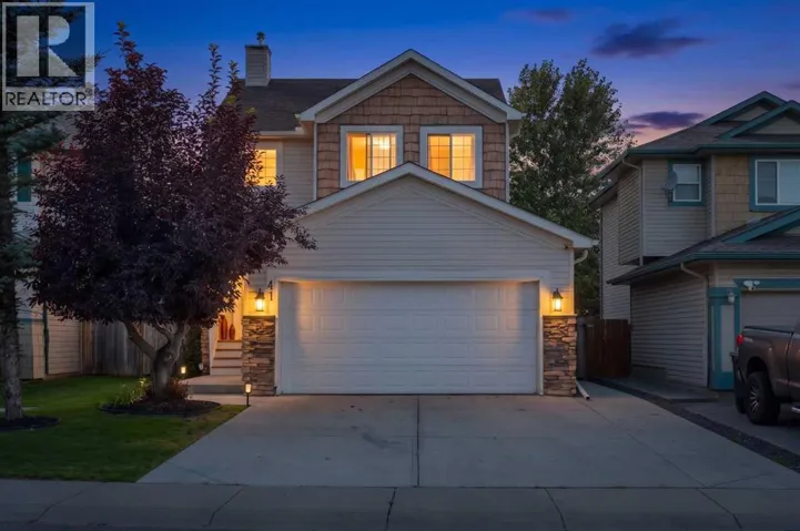 41 Cimarron Meadows, Okotoks, Alberta T1S1T3