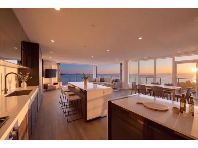 1302 1342 JOHNSTON ROAD, White Rock, British Columbia V4B0C7