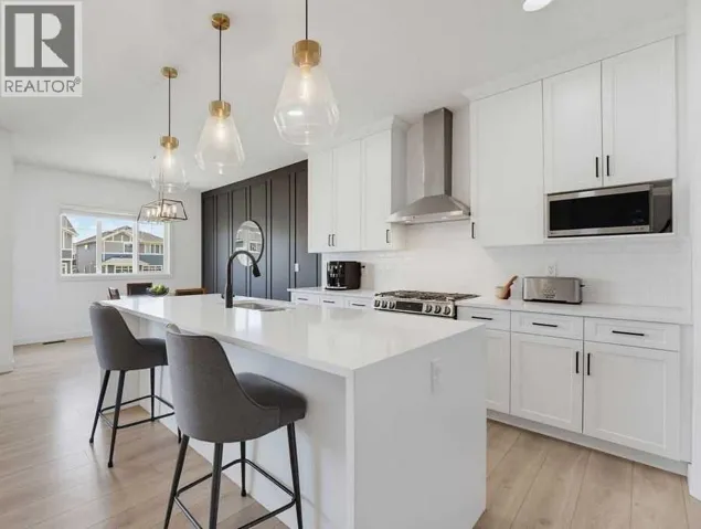 136 Sunrise Common, Cochrane, Alberta T4C2S1