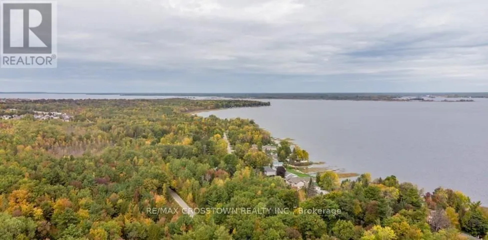 3 SALLOWS DRIVE, Tay, Ontario L0K2A0