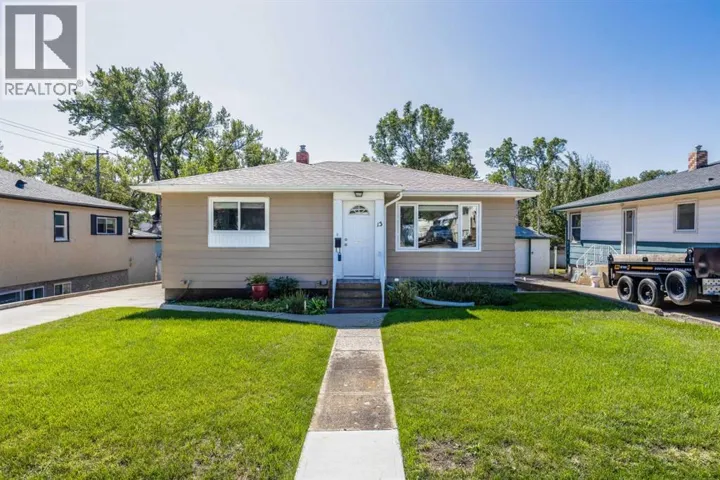 13 5 Street SW, Medicine Hat, Alberta T1A4G3