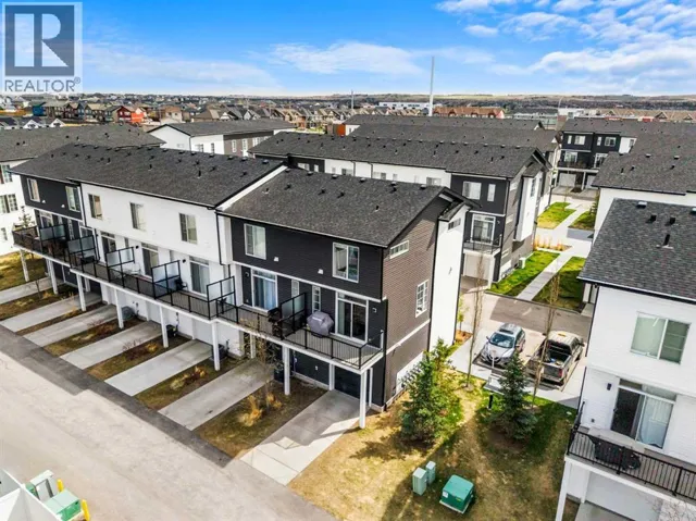 85 Walgrove Common SE, Calgary, Alberta T2X4C2