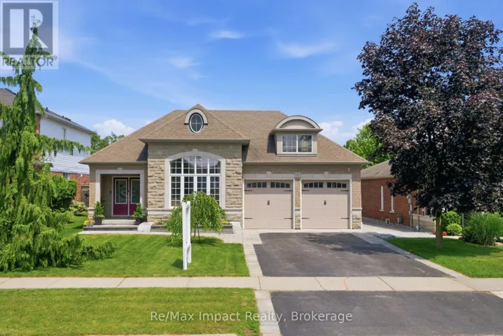 17 BRADSHAW STREET, Clarington (Bowmanville), Ontario L1C2H4