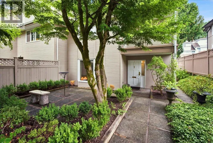 1 1176 W 15TH AVENUE, Vancouver, British Columbia V6H1R8