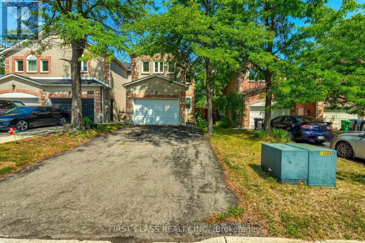5053 RUNDLE COURT, Mississauga (East Credit), Ontario L5M4A4