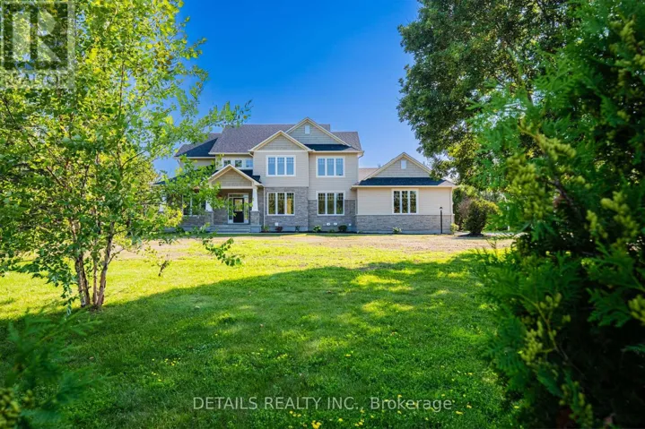 28 RIDINGVIEW CRESCENT, Ottawa, Ontario K2S1W3