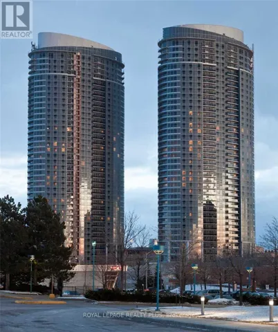 1602 - 125 VILLAGE GREEN SQUARE, Toronto (Agincourt South-Malvern West), Ontario M1S0G3