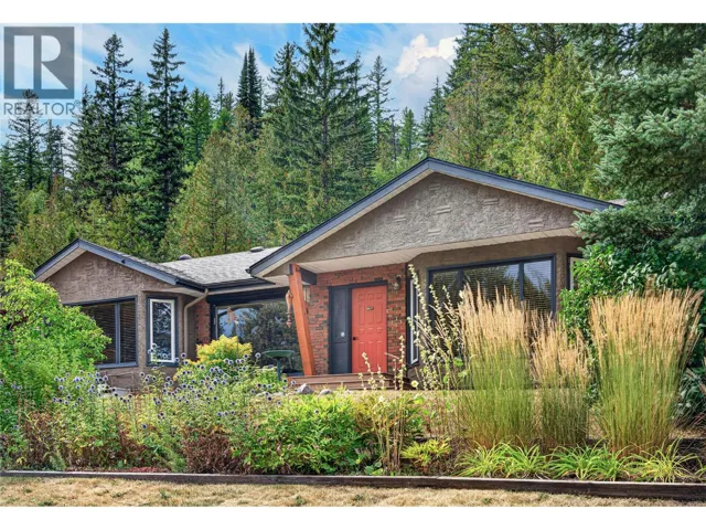 3347 Anderson Road, Fernie, British Columbia V0B1M1