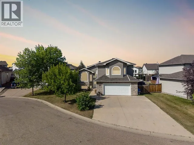 143 Pew Lane, Fort McMurray, Alberta T9K0A8