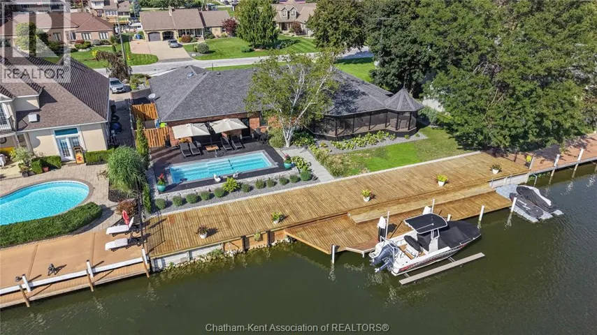 19165 BLUE WATER AVENUE, Lighthouse Cove, Ontario N0P2L0