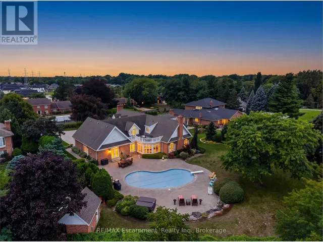 6493 JANUARY DRIVE, Niagara Falls (Stamford), Ontario L2J4J4