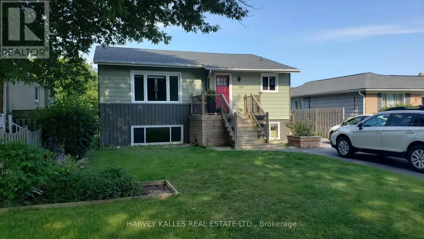 MAIN - 709 ANNLAND STREET, Pickering (Bay Ridges), Ontario L1W1B5
