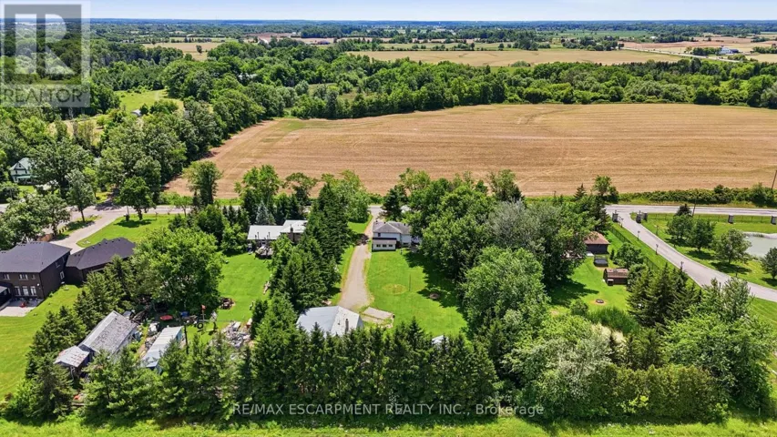 8404 CHIPPEWA ROAD, Hamilton (Mount Hope), Ontario L0R1W0