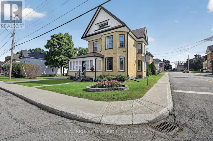 27 ABEL STREET, Smiths Falls, Ontario K7A4L9