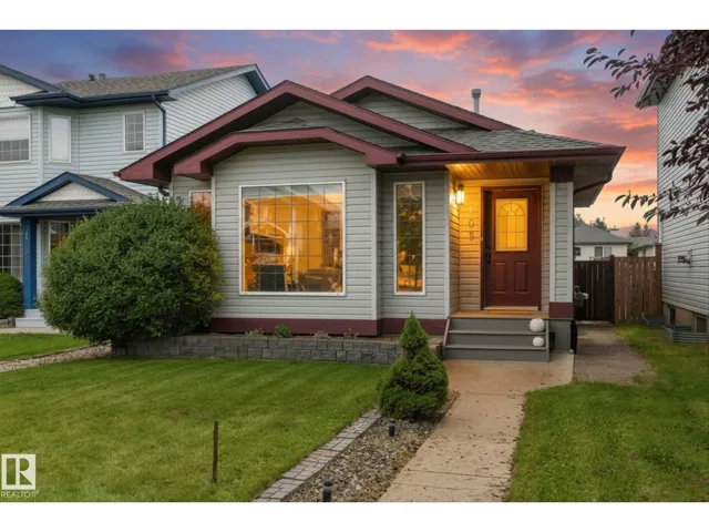 2109 37 AV NW NW, Edmonton, Alberta T6T1S2