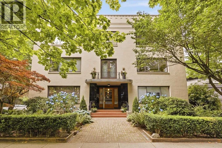 6 985 JERVIS STREET, Vancouver, British Columbia V6E2B7