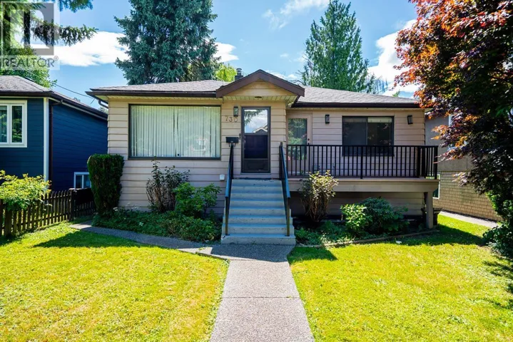 730 COLBORNE STREET, New Westminster, British Columbia V3L2E2
