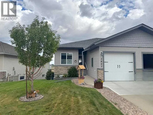 3807 75 Street, Camrose, Alberta T4V4C6