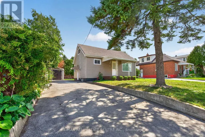 243 WEST 19TH STREET, Hamilton (Buchanan), Ontario L9C4J3