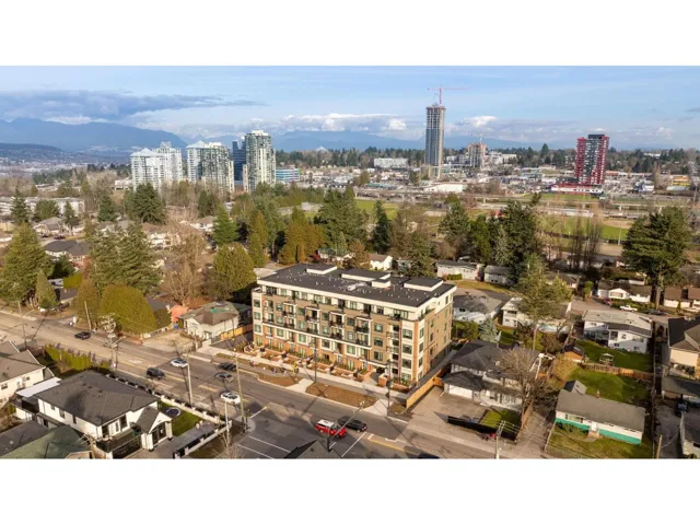 406 10616 132 STREET, Surrey, British Columbia V3T0T3