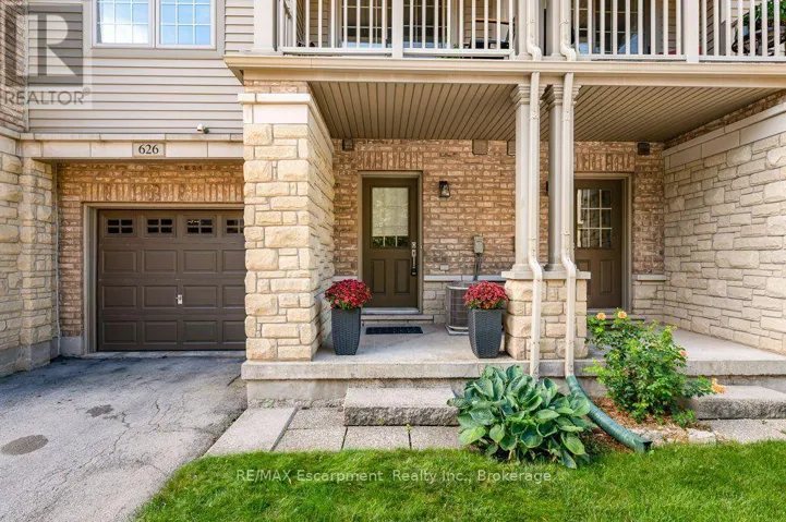 626 HOOKS COMMON, Burlington (Shoreacres), Ontario L7L0C9