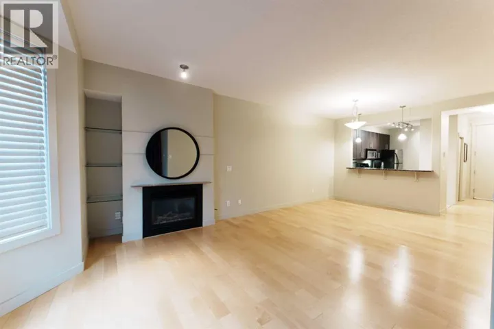 204, 830 Centre Avenue NE, Calgary, Alberta T2E9C3