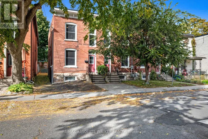 141 PRIMROSE AVENUE, Ottawa, Ontario K1R6M4