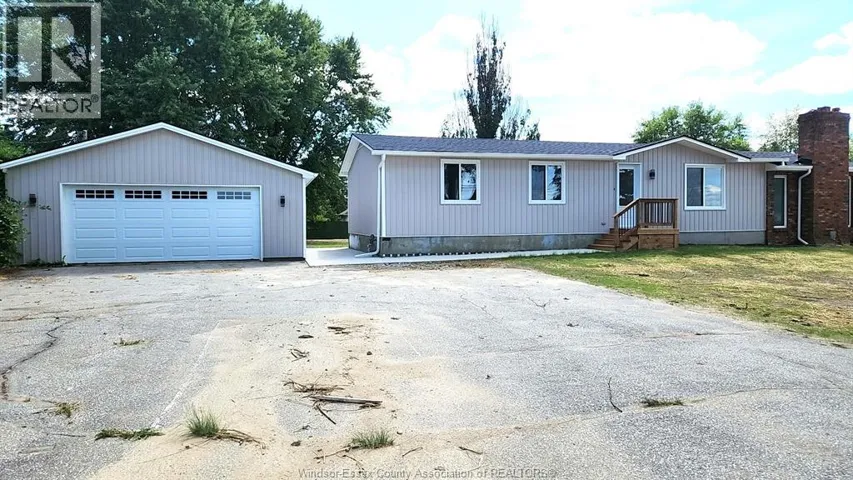 3425 CABANA (COUNTY RD 42), Windsor, Ontario N8V0V5