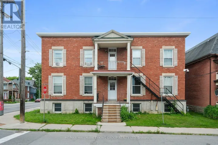 3 - 135 CONCORD STREET S, Ottawa, Ontario K1S0Z3
