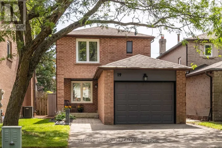 19 BROCKLESBY CRESCENT, Ajax (Central West), Ontario L1T2J6