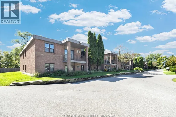 12 Montgomery Unit# A205, Wallaceburg, Ontario N8A5B5