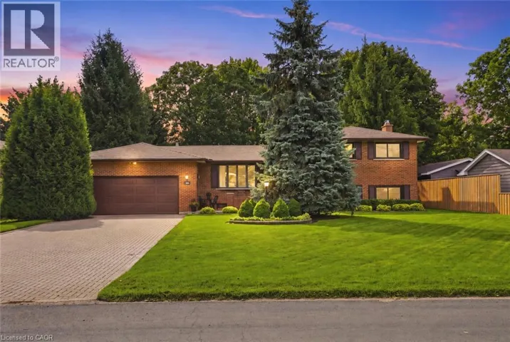 8 NORBERT Place, Kitchener, Ontario N2K1E6
