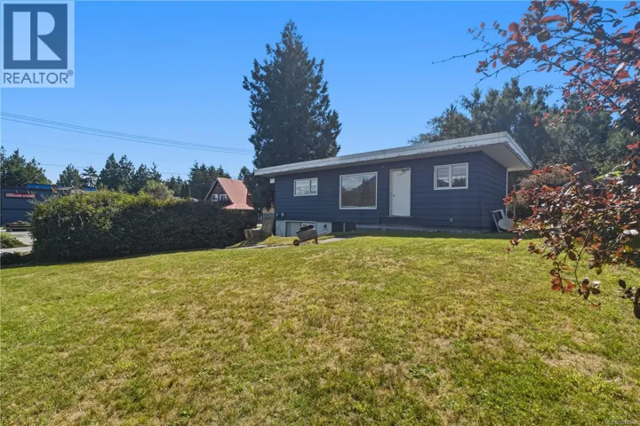 1802 Peninsula Rd, Ucluelet, British Columbia V0R3A0