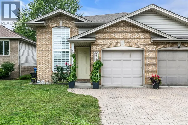 496 MERRILL AVENUE, LaSalle, Ontario N9J3N7