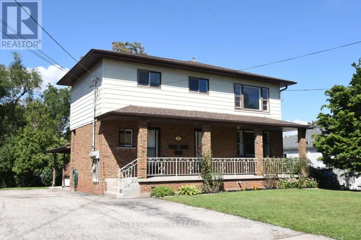 39 CHESTER ROAD, Hamilton (Stoney Creek), Ontario L8E1X8