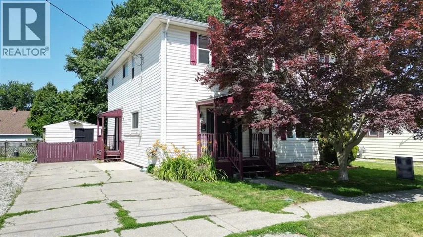 85 MAIN STREET, Wallaceburg, Ontario N8A2G7