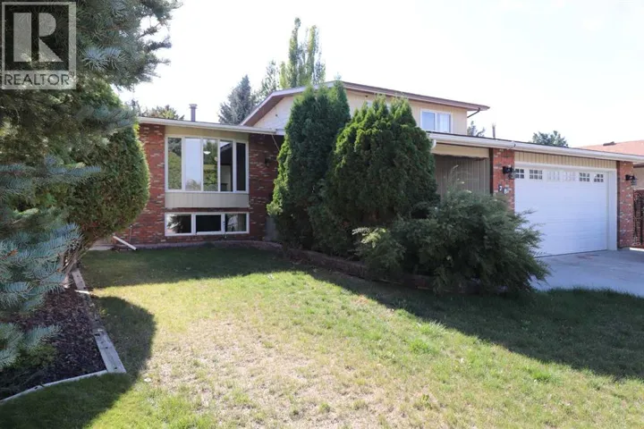 78 Tudor Boulevard S, Lethbridge, Alberta T1K5C4