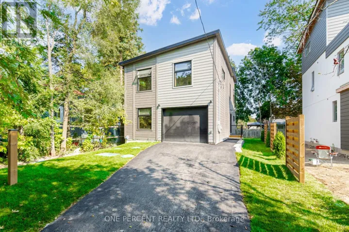 57 ROSEHILL DRIVE, Whitchurch-Stouffville, Ontario L4A2Y3