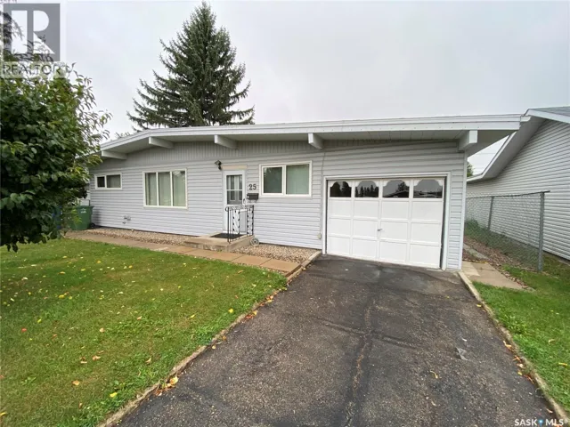 25 Barbour AVENUE, Yorkton, Saskatchewan S3N2H6