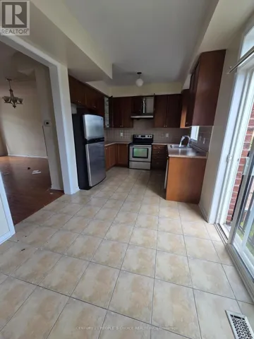 5 CURRAN HALL CRESCENT, Toronto (Morningside), Ontario M1G0A2