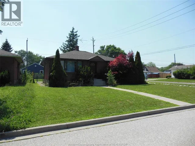 1105 HARRISON, Windsor, Ontario N9C3J4