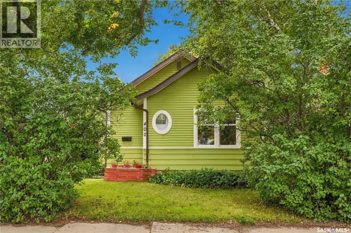 402 TAYLOR STREET, Saskatoon, Saskatchewan S7M0C8